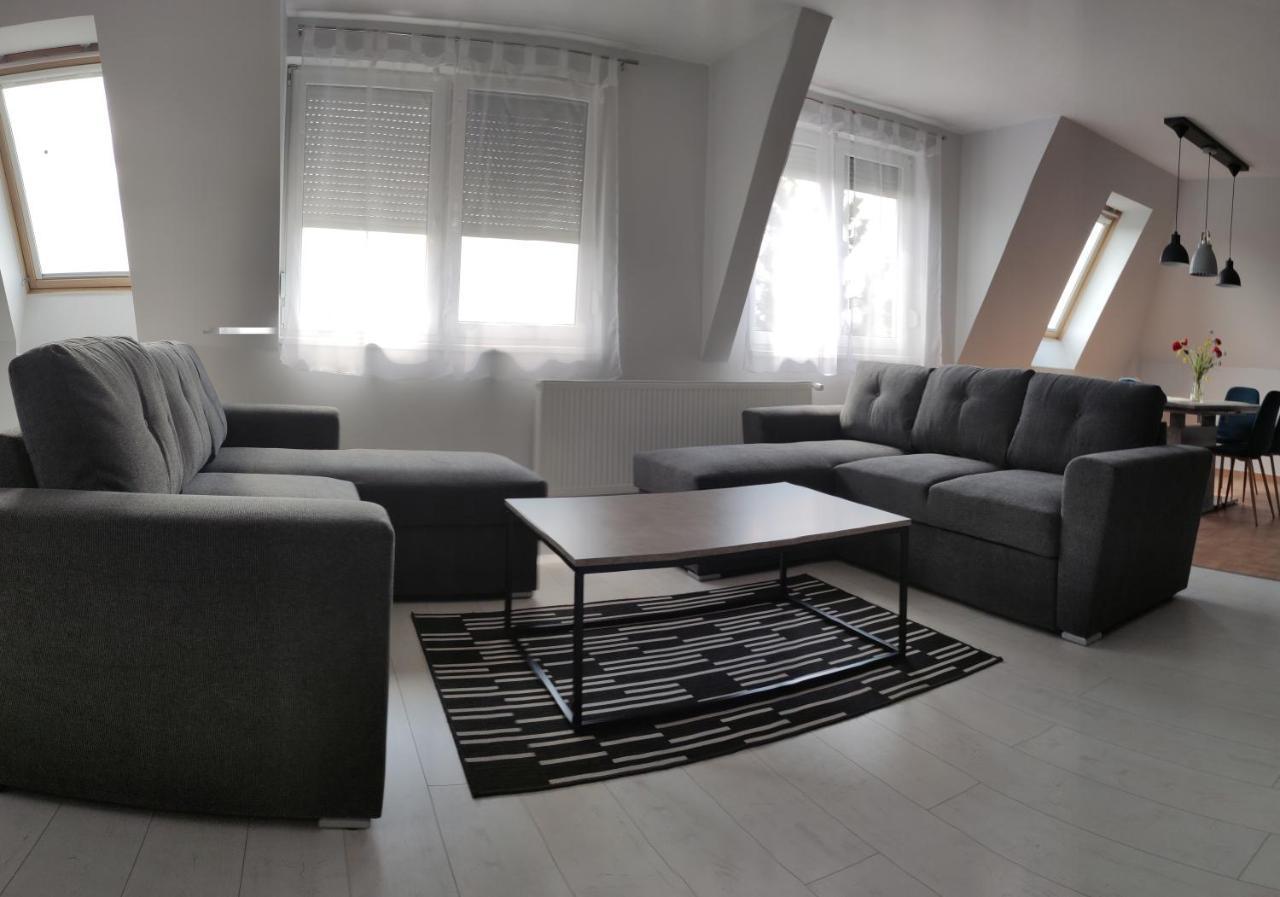 Ikon Apartman Hajdúszoboszló 外观 照片