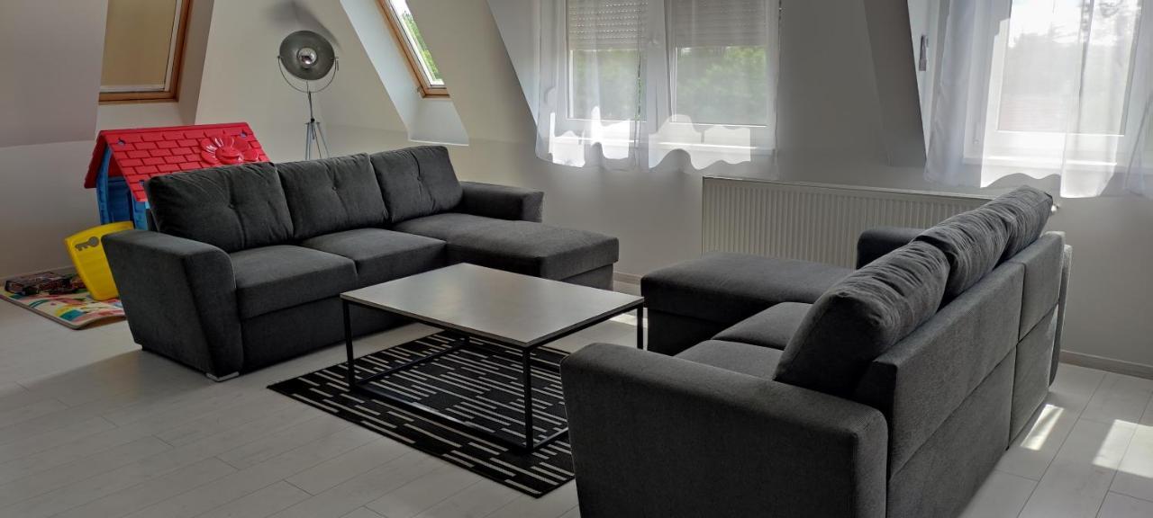Ikon Apartman Hajdúszoboszló 外观 照片