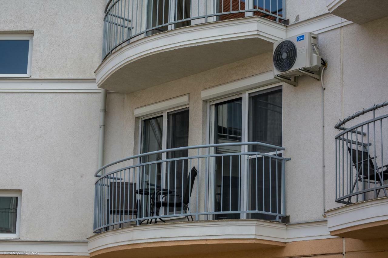 Ikon Apartman Hajdúszoboszló 外观 照片